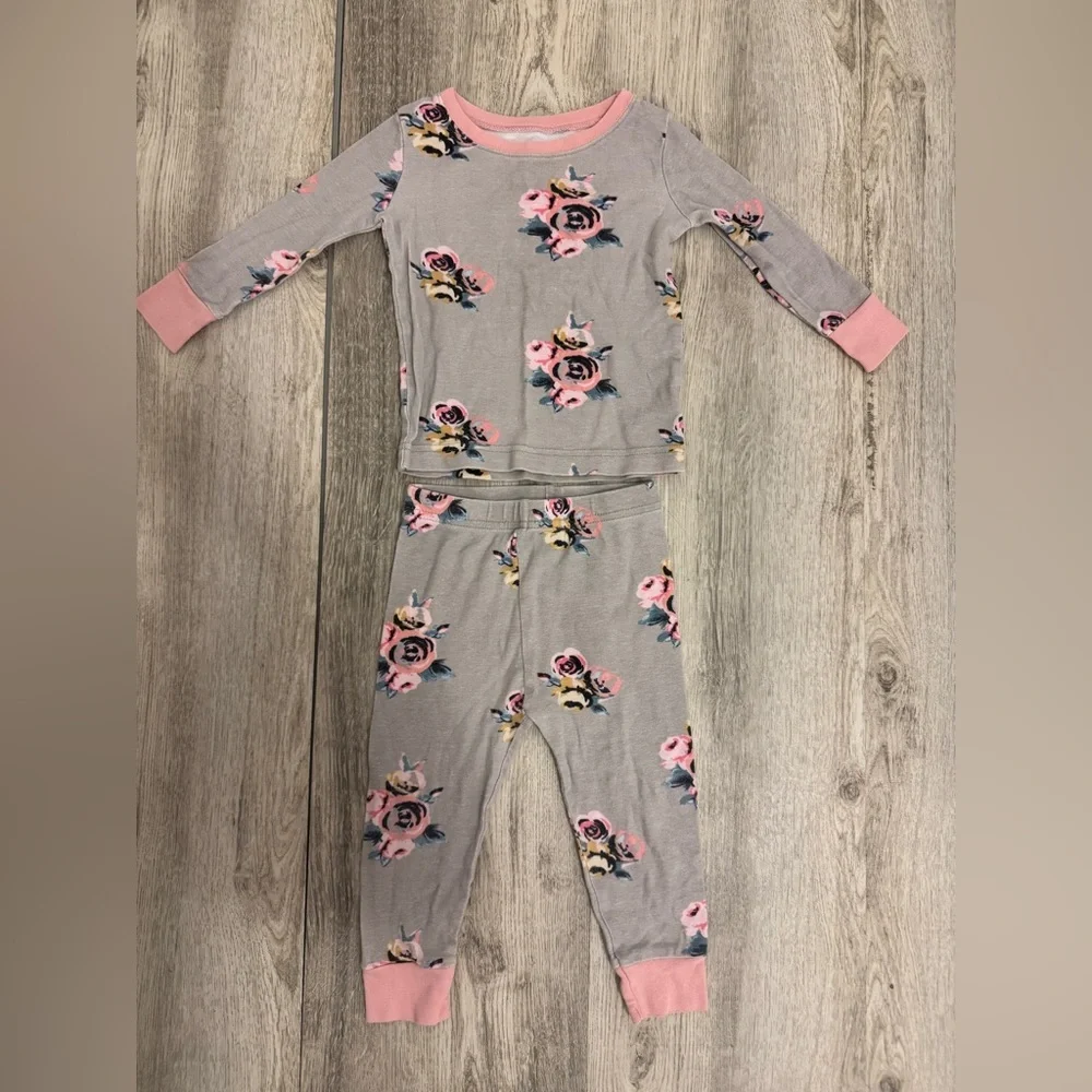 Old Navy Kids Pajama Set - Pink Floral on Gray